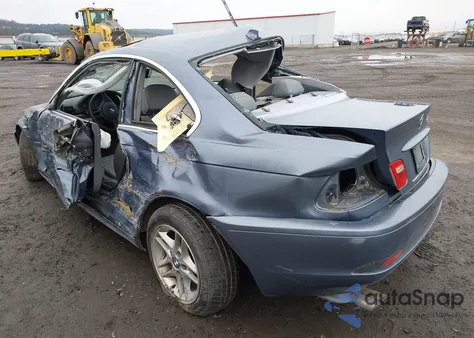 2004 BMW 325Ci z USA, uszkodzony, nr VIN WBABD33414PL04154